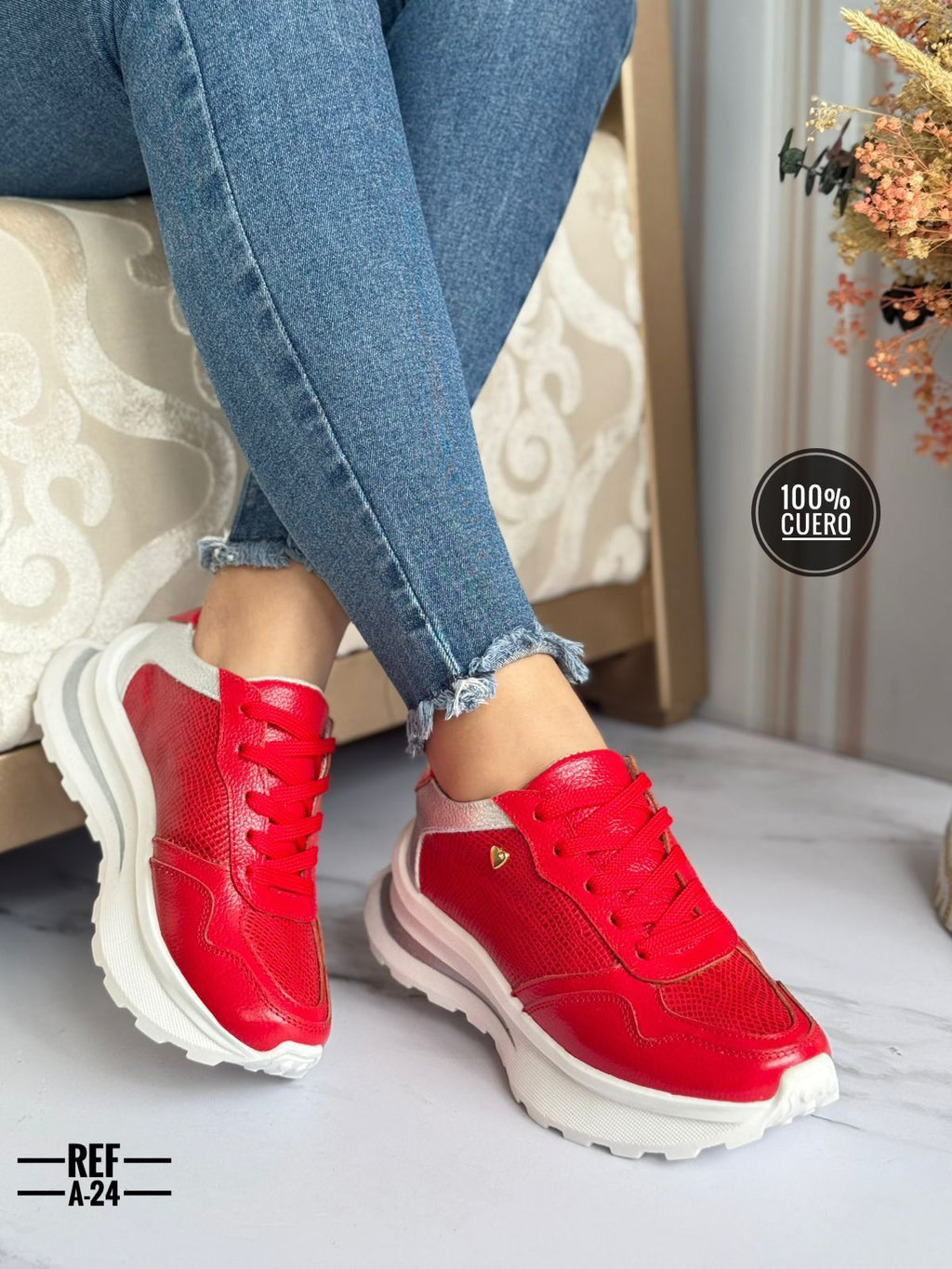 Tenis en cuero para dama Sevilla