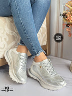 Tenis en cuero para dama Sevilla