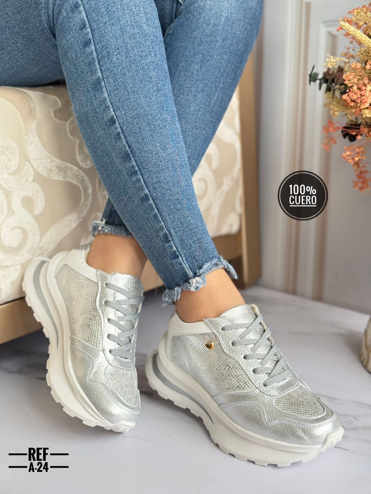 Tenis en cuero para dama Sevilla