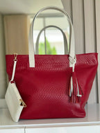 Cartera en cuero con monedero