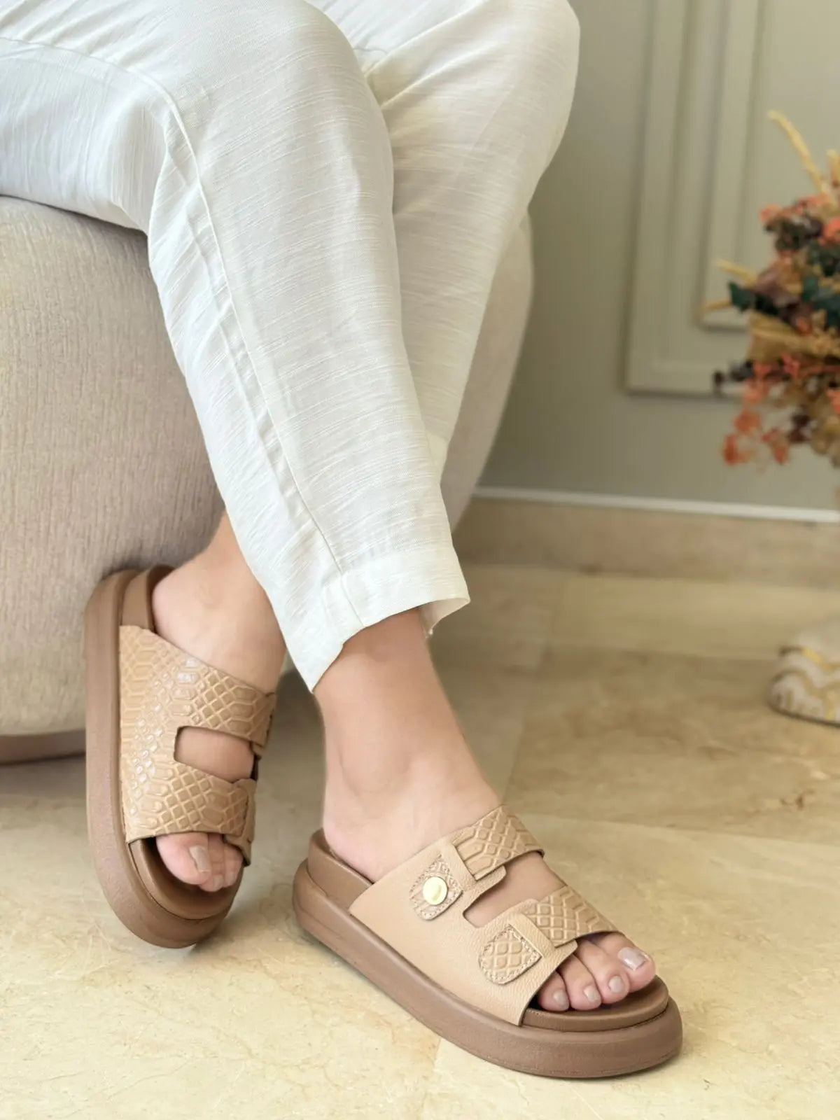 Sandalia en cuero para dama Fenix